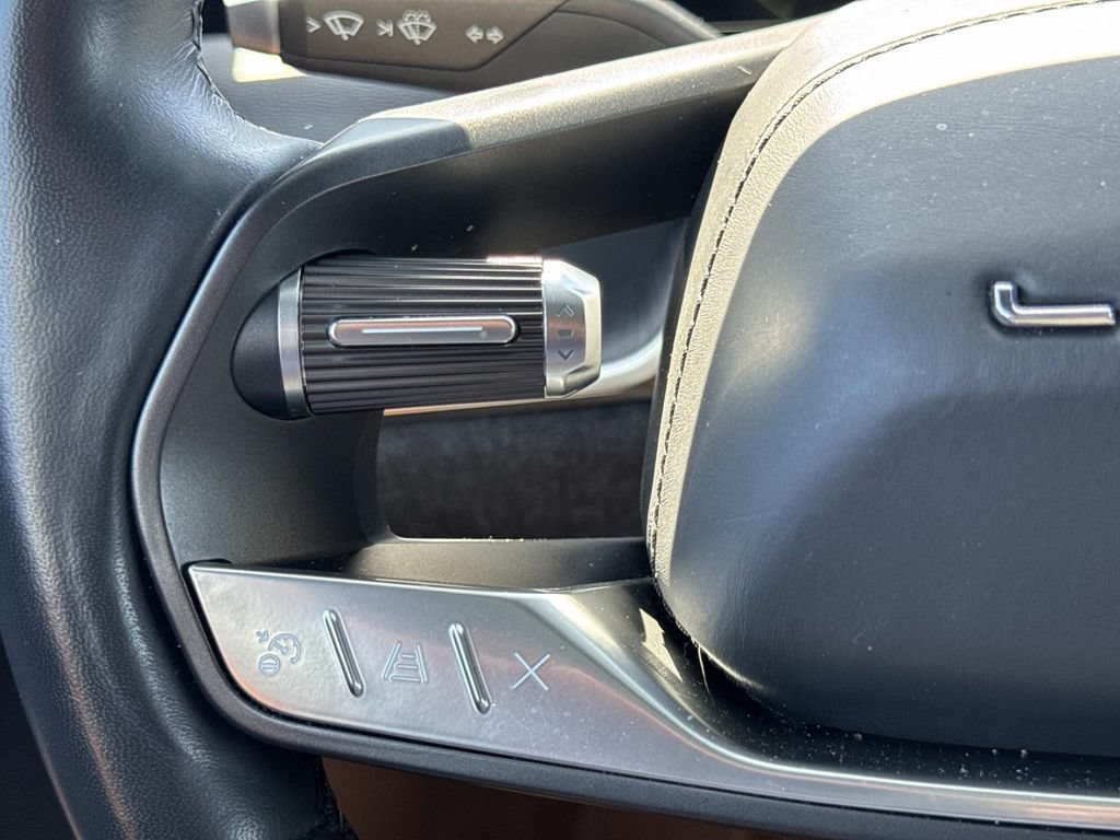 Used 2023 Lucid Air Touring AWD/4WD image 25