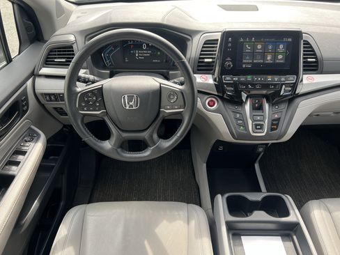 Used 2023 Honda Odyssey EX-L image 19