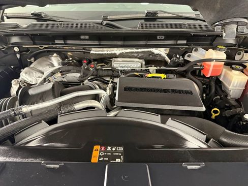 Used 2021 GMC Sierra 3500 Denali w/ Denali Black Diamond Edition AWD/4WD image 35