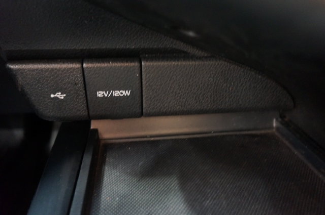 Used 2020 Toyota Camry SE FWD image 20