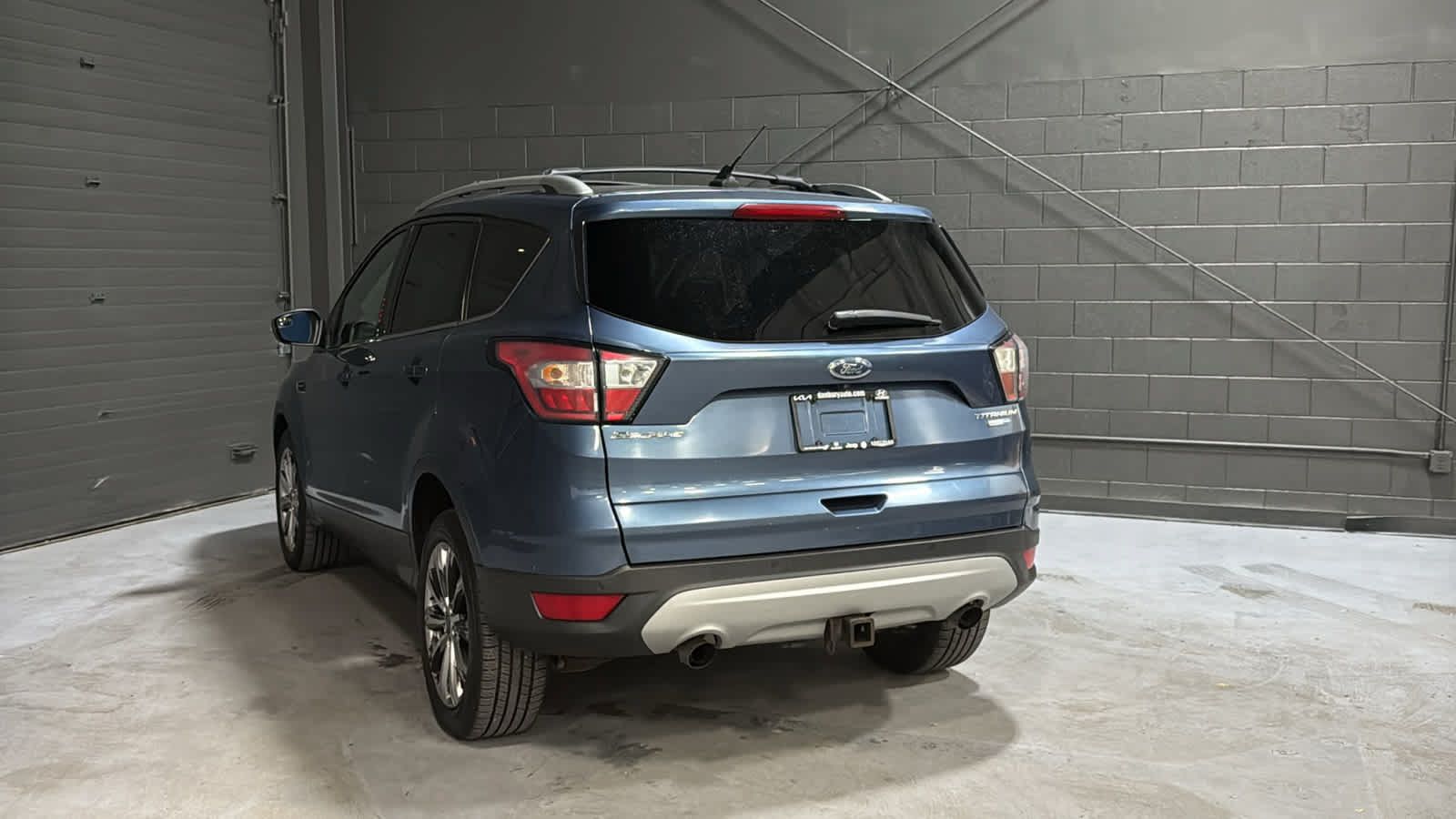 Used 2018 Ford Escape Titanium AWD/4WD image 6