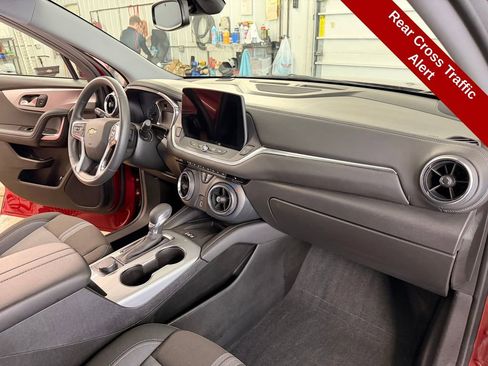 Used 2024 Chevrolet Blazer LT w/ Convenience Package image 36