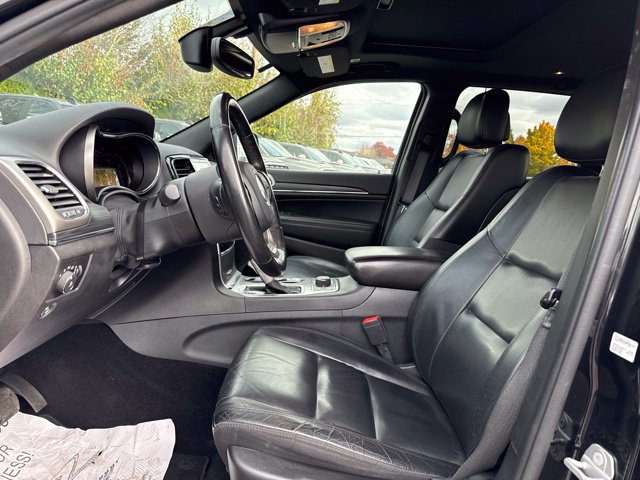 Used 2020 Jeep Grand Cherokee Limited AWD/4WD image 22
