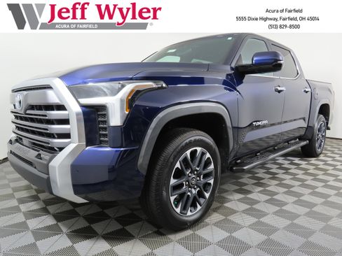 Used 2025 Toyota Tundra Limited AWD/4WD image 1