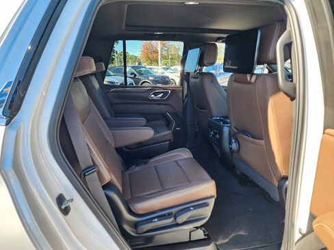 Certified 2024 Chevrolet Tahoe High Country w/ Advanced Technology Package image 30