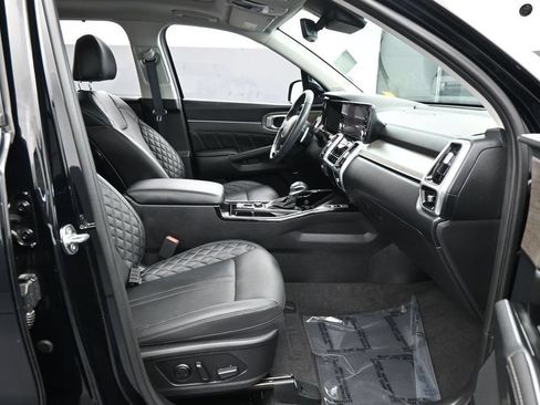 Used 2023 Kia Sorento SX Prestige AWD/4WD image 52