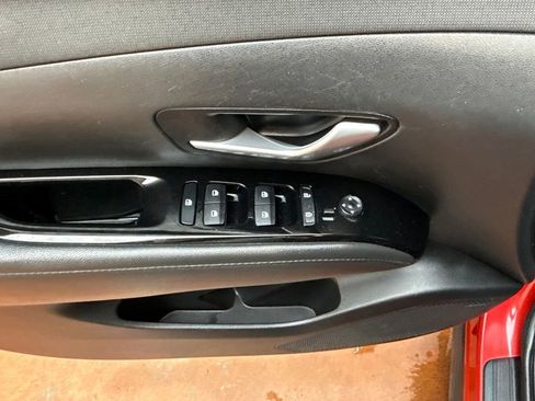 Used 2023 Hyundai Tucson Limited FWD image 22