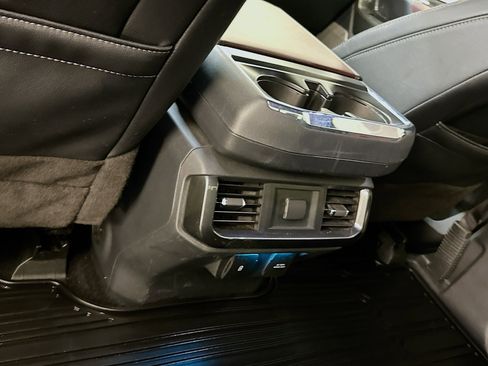 Used 2022 Ford F150 Lariat AWD/4WD image 27