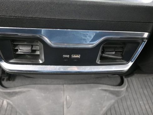 Used 2023 Chevrolet Silverado 1500 LTZ AWD/4WD image 18