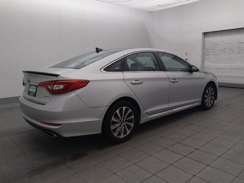 Used 2015 Hyundai Sonata Sport w/ Option Group 03 FWD image 10