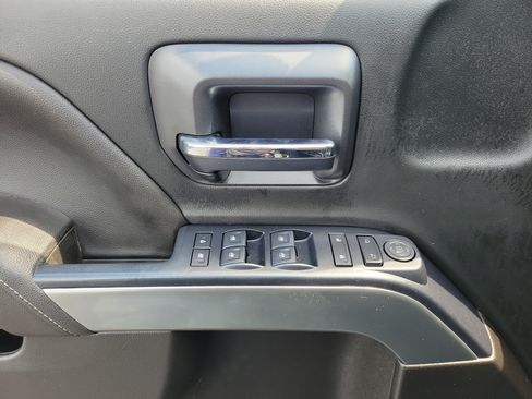 Used 2018 Chevrolet Silverado 1500 LT w/ All Star Edition AWD/4WD image 17
