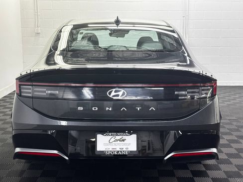 Used 2025 Hyundai Sonata SEL FWD image 6