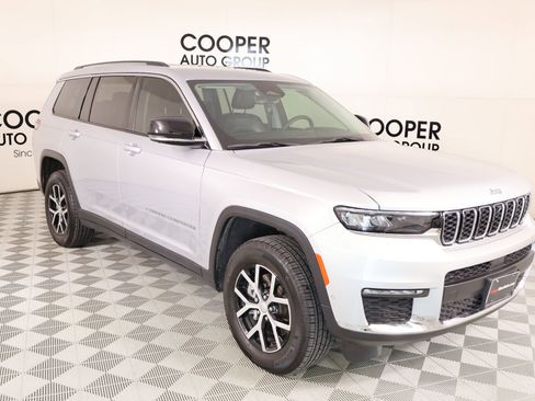 Used 2024 Jeep Grand Cherokee L Limited w/ Luxury Tech Group II AWD/4WD image 1