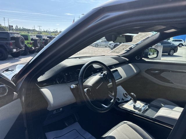 Used 2020 Land Rover Range Rover Evoque R-Dynamic S AWD/4WD image 14