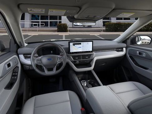 New 2026 Ford Explorer Active w/ Active Comfort Package RWD image 9