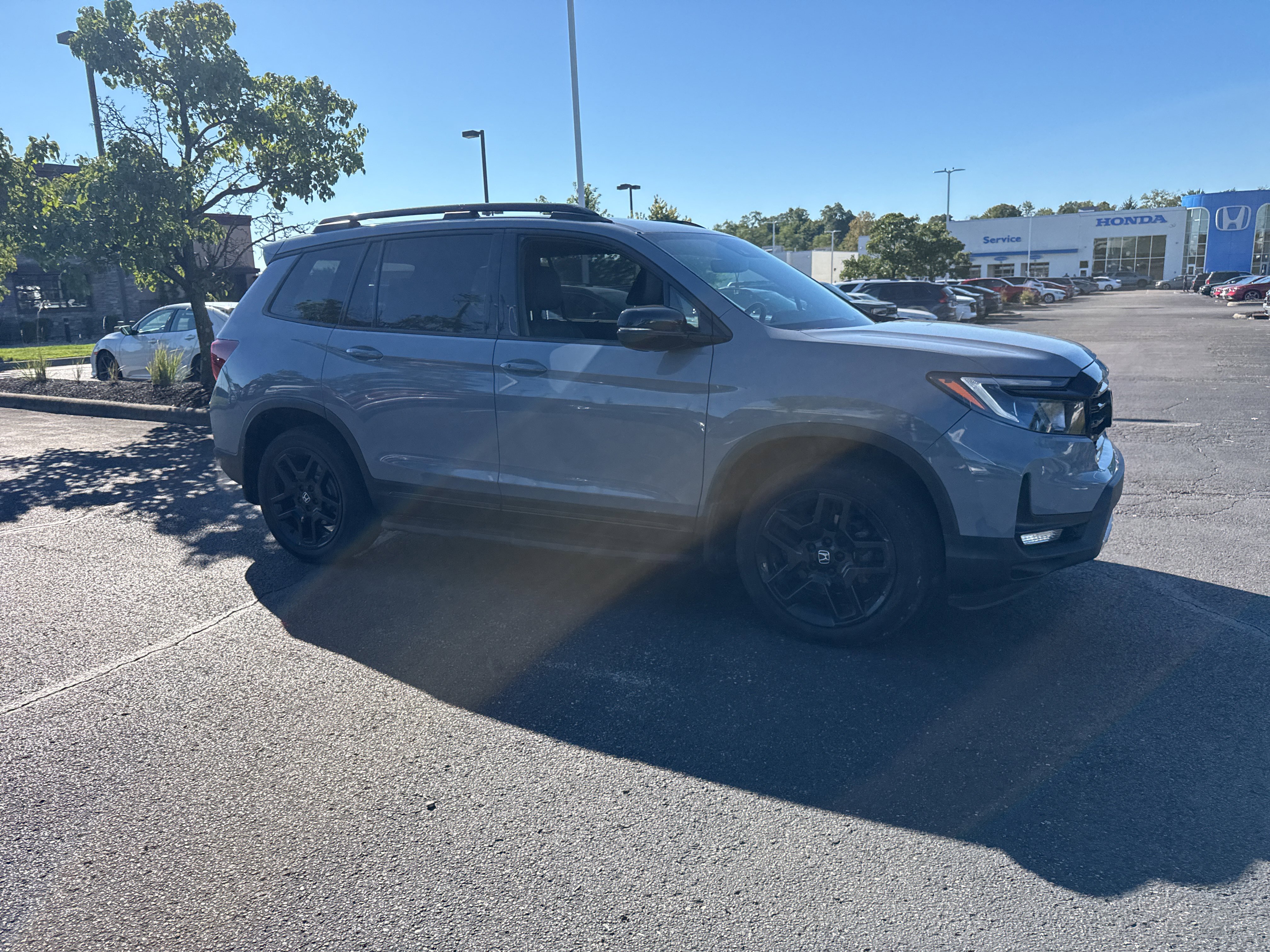Used 2024 Honda Passport Black Edition image 23