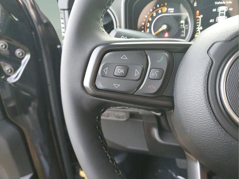 New 2026 Jeep Gladiator Mojave image 7