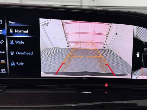 Used 2022 Cadillac Escalade Premium Luxury Platinum image 40