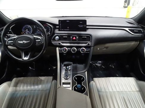 Used 2022 Genesis G70 3.3T image 30