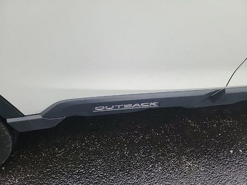 Used 2023 Subaru Outback Premium image 13