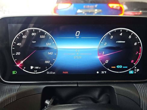 Used 2022 Mercedes-Benz C 300 Sedan image 24