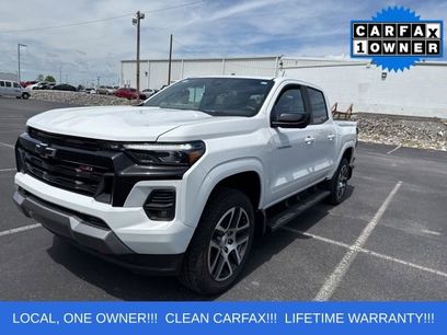 Used 2023 Chevrolet Colorado Z71 w/ Z71 Convenience Package 2
