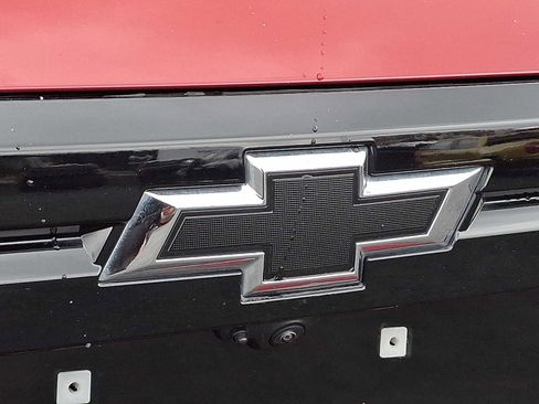 Used 2024 Chevrolet Traverse RS image 31