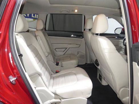 Used 2019 Volkswagen Atlas SEL Premium AWD/4WD image 29