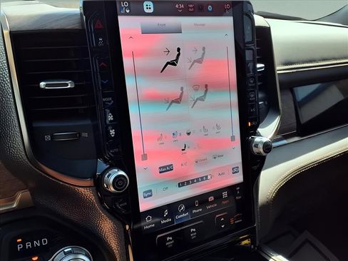 New 2025 RAM 1500 Limited image 12