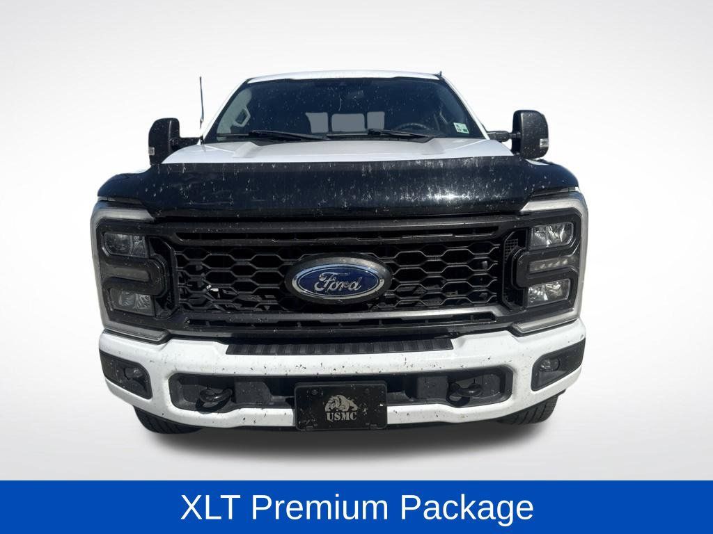 Used 2023 Ford F250 XLT w/ XLT Premium Package AWD/4WD image 3