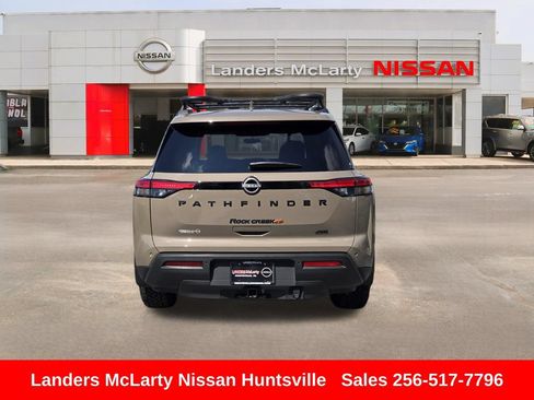 Used 2024 Nissan Pathfinder Rock Creek AWD/4WD image 5