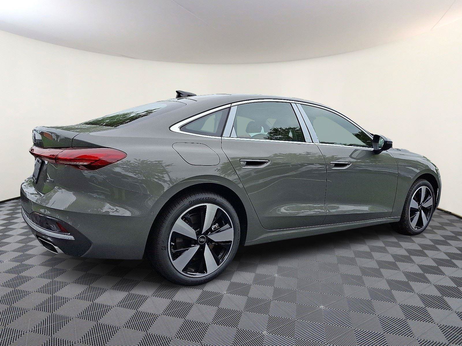 Used 2025 Audi A5 Premium Plus AWD/4WD image 4