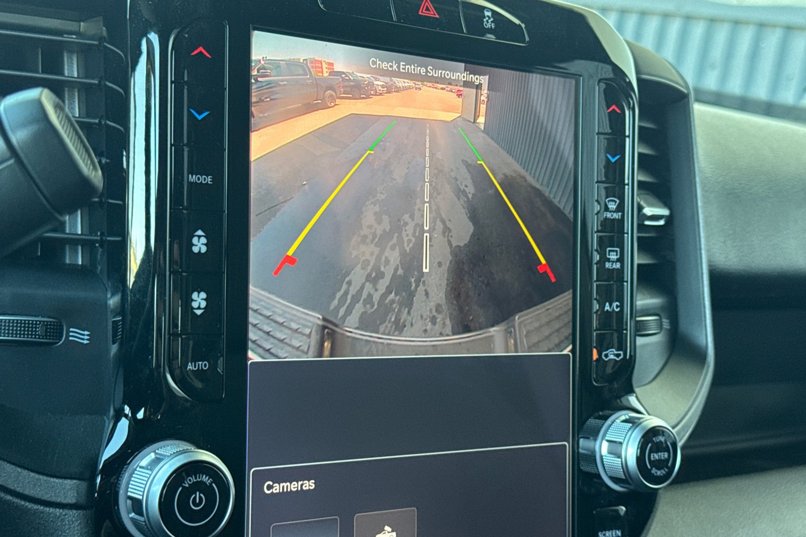 New 2026 RAM 3500 Tradesman AWD/4WD image 18