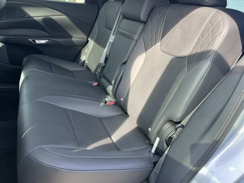 Used 2025 Lexus RX 350 Premium w/ Convenience Package FWD image 21