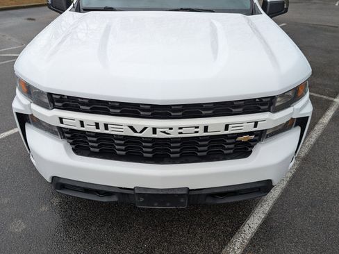 Used 2021 Chevrolet Silverado 1500 Custom image 12