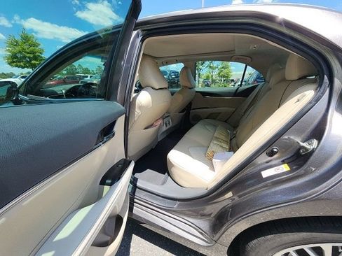 Certified 2018 Toyota Camry XLE w/ Driver Assist Package FWD image 23
