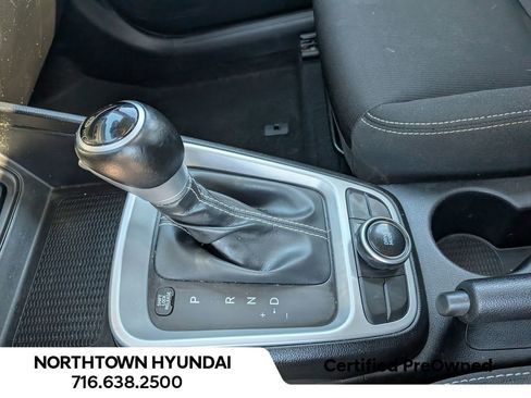 Certified 2023 Hyundai Venue SEL w/ Cargo Package FWD image 16