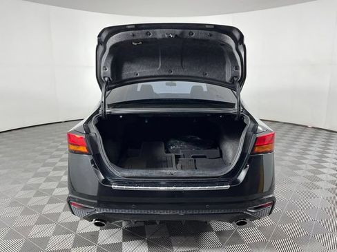 Used 2023 Nissan Altima 2.5 SR FWD image 46