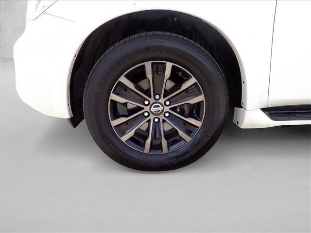 Used 2020 Nissan Armada Platinum w/ Cargo Package AWD/4WD image 7