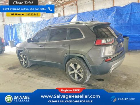 Used 2019 Jeep Cherokee Limited w/ Luxury Group image 3