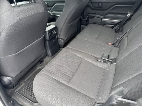 Used 2025 Toyota 4Runner SR5 RWD image 31