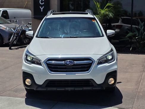 Used 2018 Subaru Outback 2.5i Limited AWD/4WD image 4