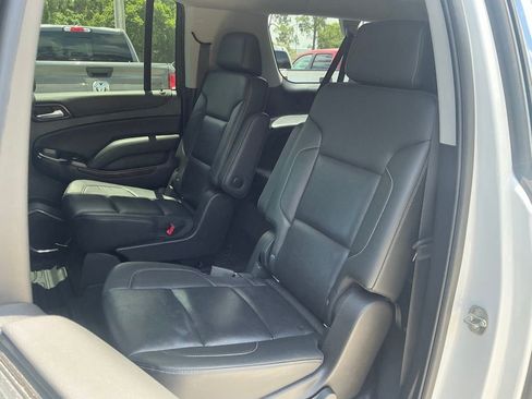 Used 2020 GMC Yukon XL SLT AWD/4WD image 31