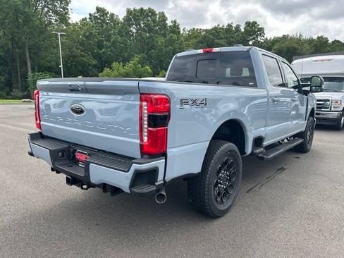 New 2026 Ford F250 Lariat w/ Black Appearance Package AWD/4WD image 8