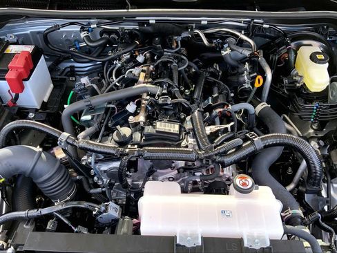 Used 2026 Toyota 4Runner SR5 RWD image 29
