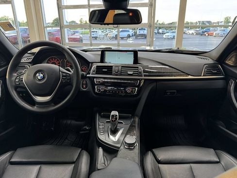 Used 2016 BMW 328i xDrive Sedan AWD/4WD image 23