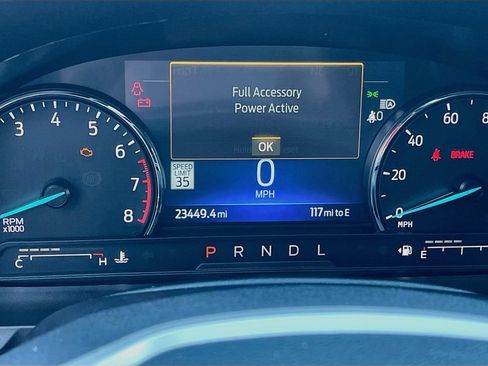 Used 2024 Ford Explorer XLT w/ Equipment Group 202A AWD/4WD image 12