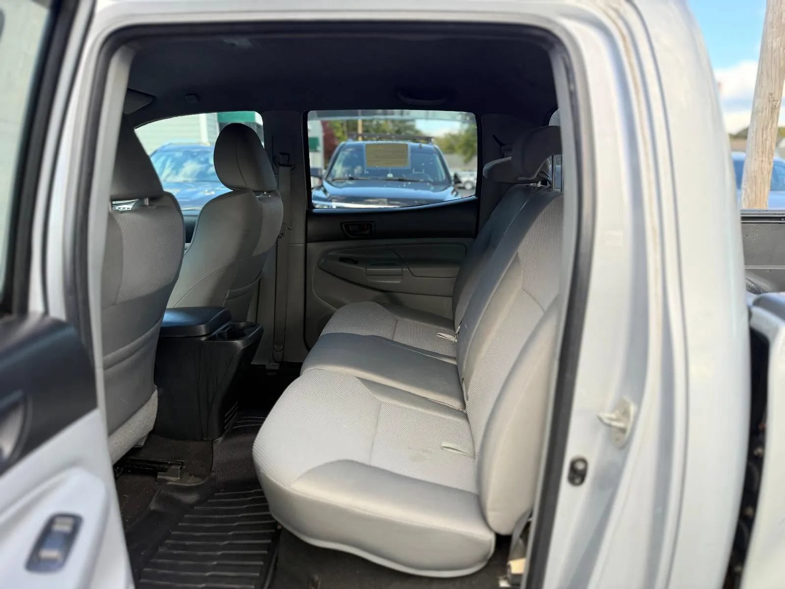 Used 2013 Toyota Tacoma 4x4 Double Cab w/ TRD Off-Road Pkg image 25