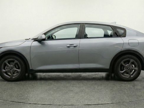 Used 2025 Kia K4 LXS image 5