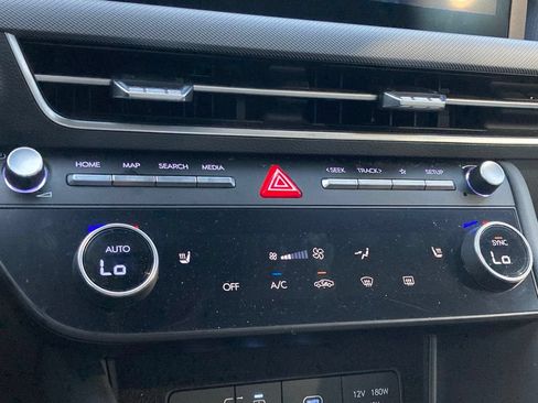 Used 2025 Hyundai Sonata SEL FWD image 22